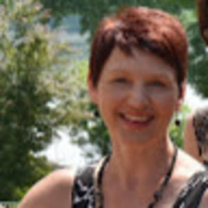 Meet your Posher, Janet